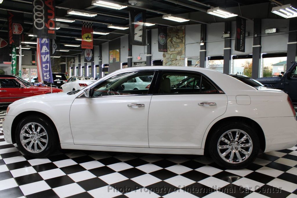 2011 Chrysler 300 1 Owner - Just serviced!  - 22679839 - 9