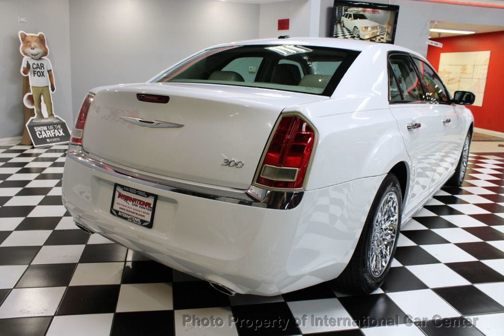 2011 Chrysler 300 1 Owner - Just serviced!  - 22679839 - 5