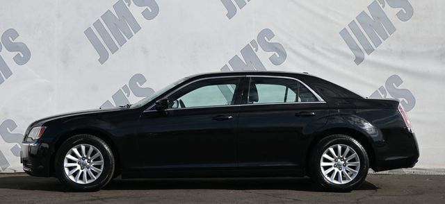 2011 Chrysler 300 4dr Sedan RWD *Ltd Avail* - 22930239 - 5
