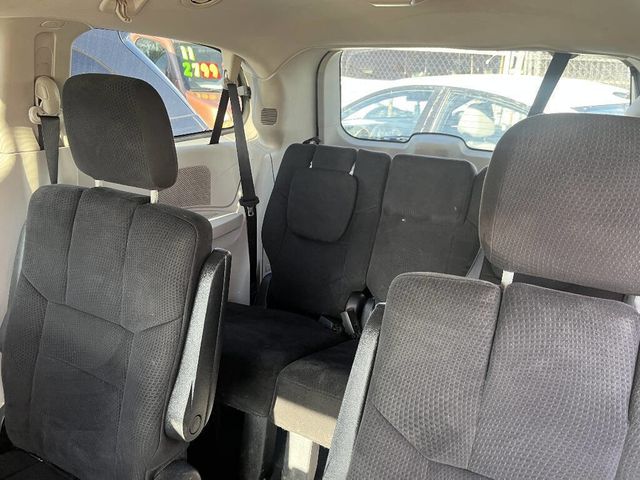 2011 Chrysler Town & Country 4dr Wagon Touring - 23068766 - 3