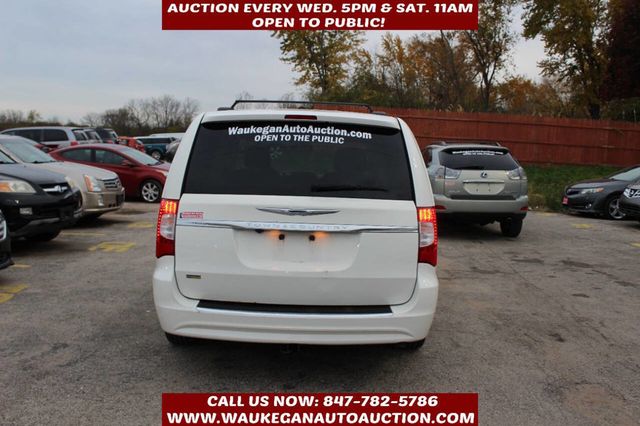 2011 Chrysler Town & Country 4dr Wagon Touring - 22943151 - 4