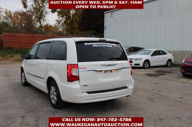 2011 Chrysler Town & Country 4dr Wagon Touring - 22943151 - 5