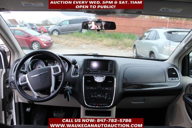 2011 Chrysler Town & Country 4dr Wagon Touring - 22943151 - 7