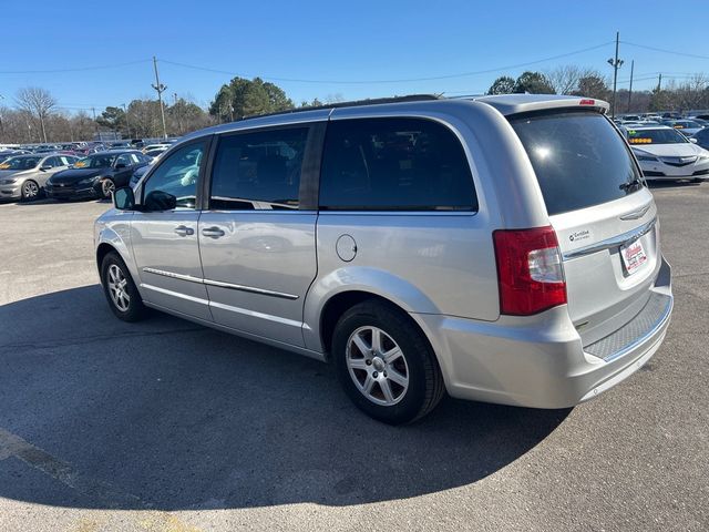 2011 Chrysler Town & Country 4dr Wagon Touring - 22966445 - 5
