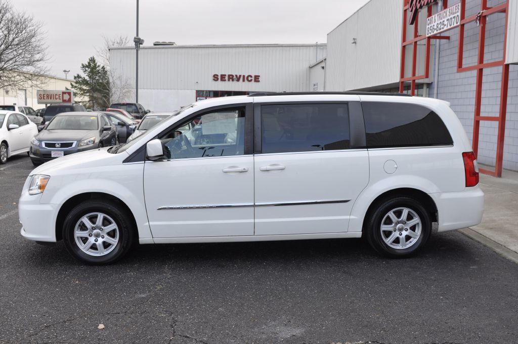 2011 Chrysler Town & Country 4dr Wagon Touring - 19609167 - 2