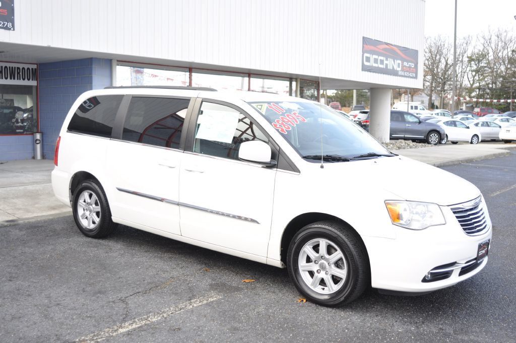 2011 Chrysler Town & Country 4dr Wagon Touring - 19609167 - 7