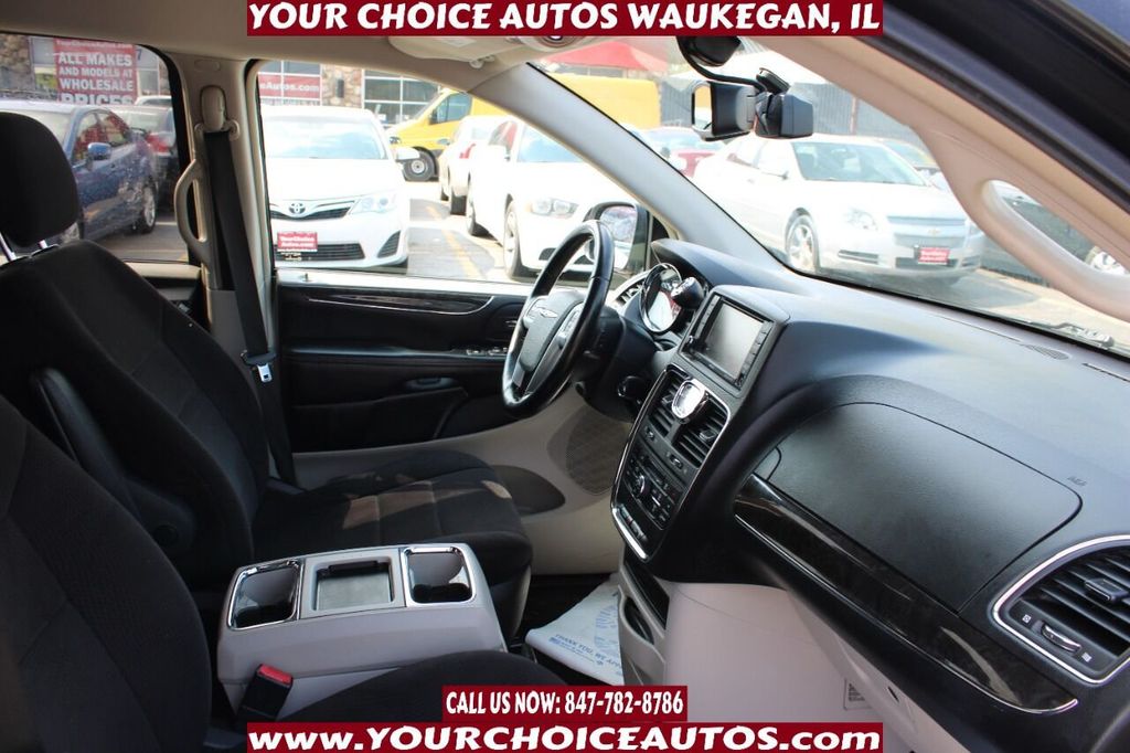 2011 Chrysler Town & Country 4dr Wagon Touring - 21944457 - 21
