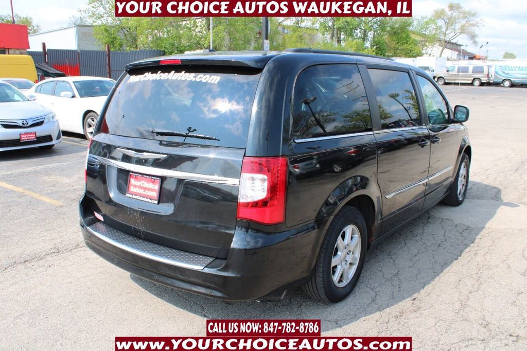 2011 Chrysler Town & Country 4dr Wagon Touring - 21944457 - 4