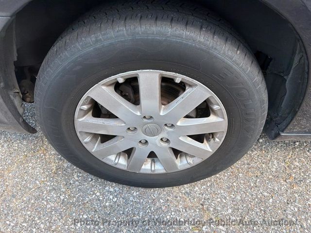 2011 Chrysler Town & Country 4dr Wagon Touring-L - 23030184 - 6
