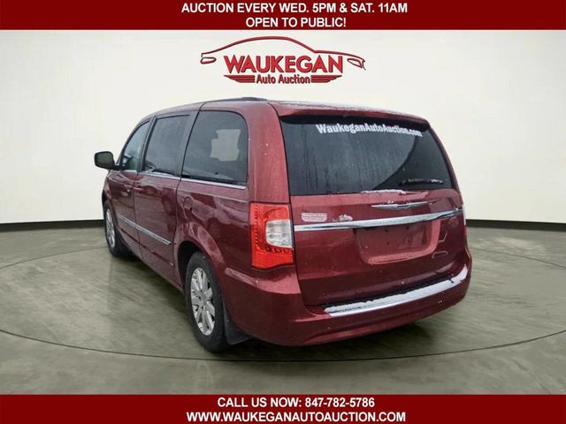 2011 Chrysler Town & Country 4dr Wagon Touring-L - 22997903 - 5