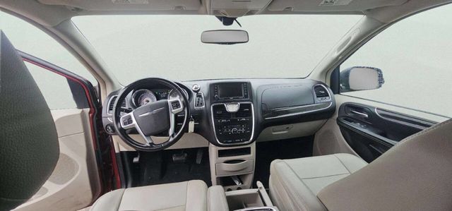 2011 Chrysler Town & Country 4dr Wagon Touring-L - 22997903 - 7