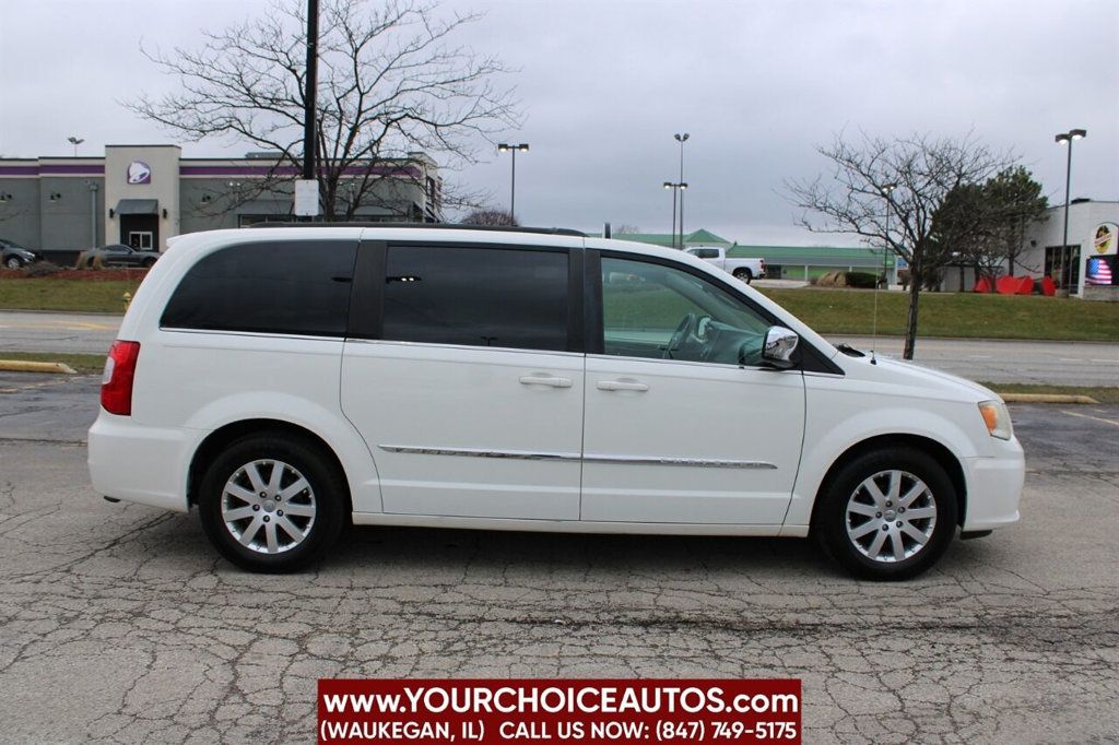 2011 Chrysler Town & Country 4dr Wagon Touring-L - 22378692 - 5