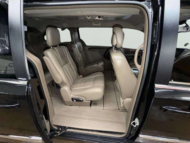 2011 Chrysler Town & Country 4dr Wagon Touring-L - 22988111 - 23