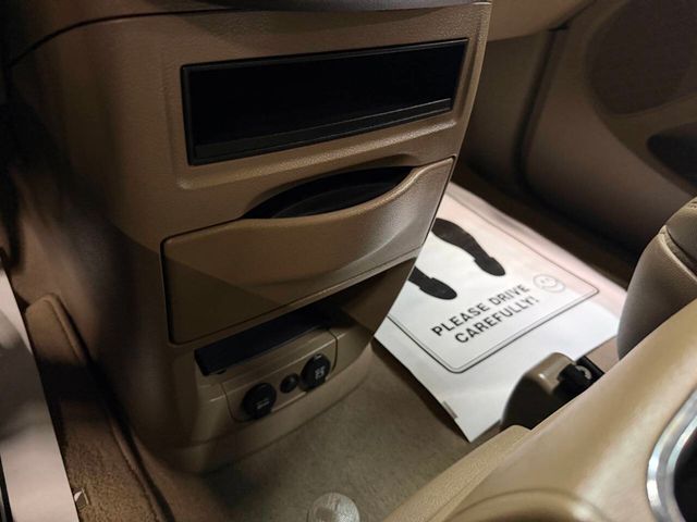 2011 Chrysler Town & Country 4dr Wagon Touring-L - 22988111 - 42