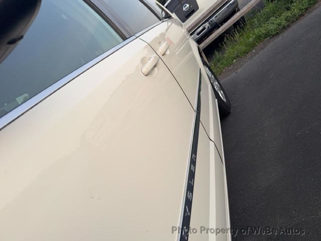 2011 Chrysler Town & Country 4dr Wagon Touring-L - 22874254 - 3