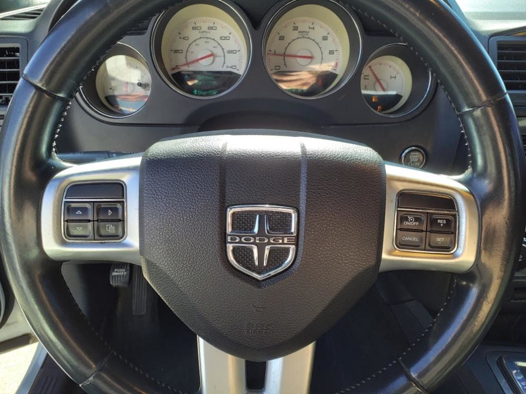 2011 Dodge Challenger 2dr Coupe - 22890471 - 5