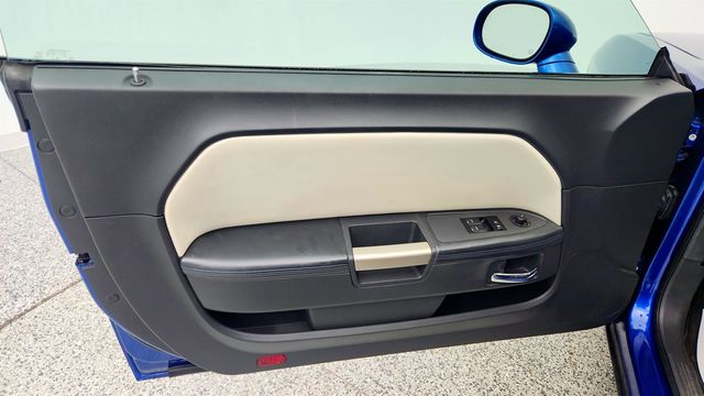 2011 Dodge Challenger 2dr Coupe SRT8 w/ 20'' Aluminum Wheels (Limited Production Car) - 23003321 - 10