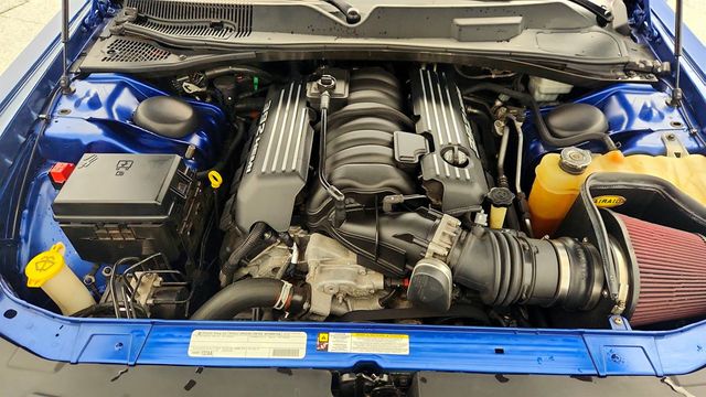 2011 Dodge Challenger 2dr Coupe SRT8 w/ 20'' Aluminum Wheels (Limited Production Car) - 23003321 - 28