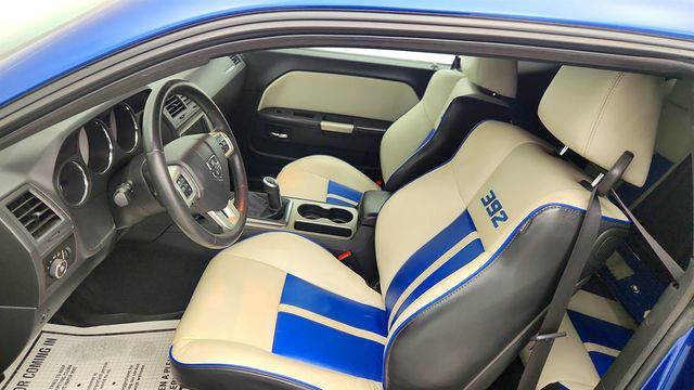 2011 Dodge Challenger 2dr Coupe SRT8 w/ 20'' Aluminum Wheels (Limited Production Car) - 23003321 - 41