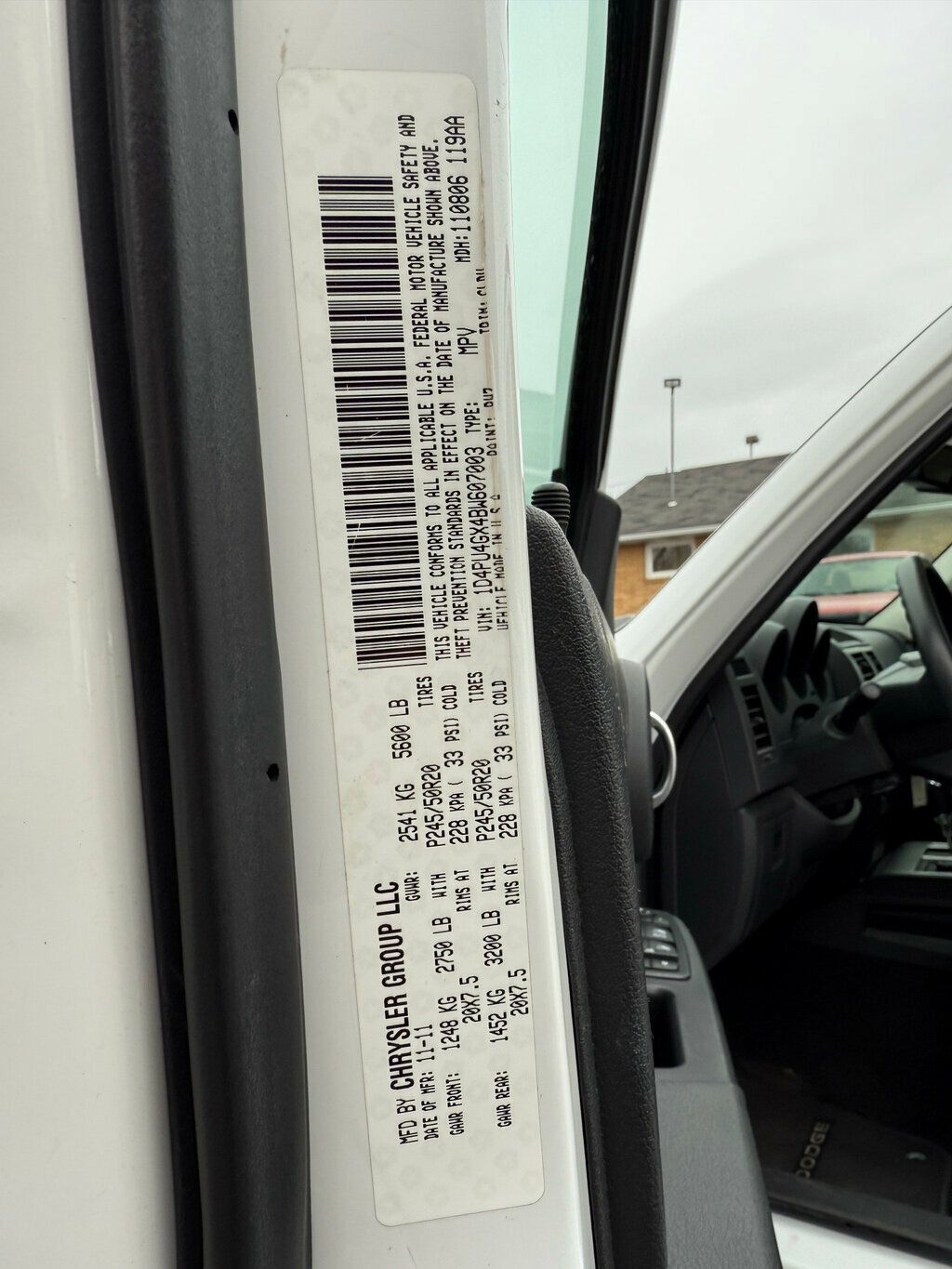 2011 Dodge Nitro BRAND NEW TIRES - 22952600 - 16