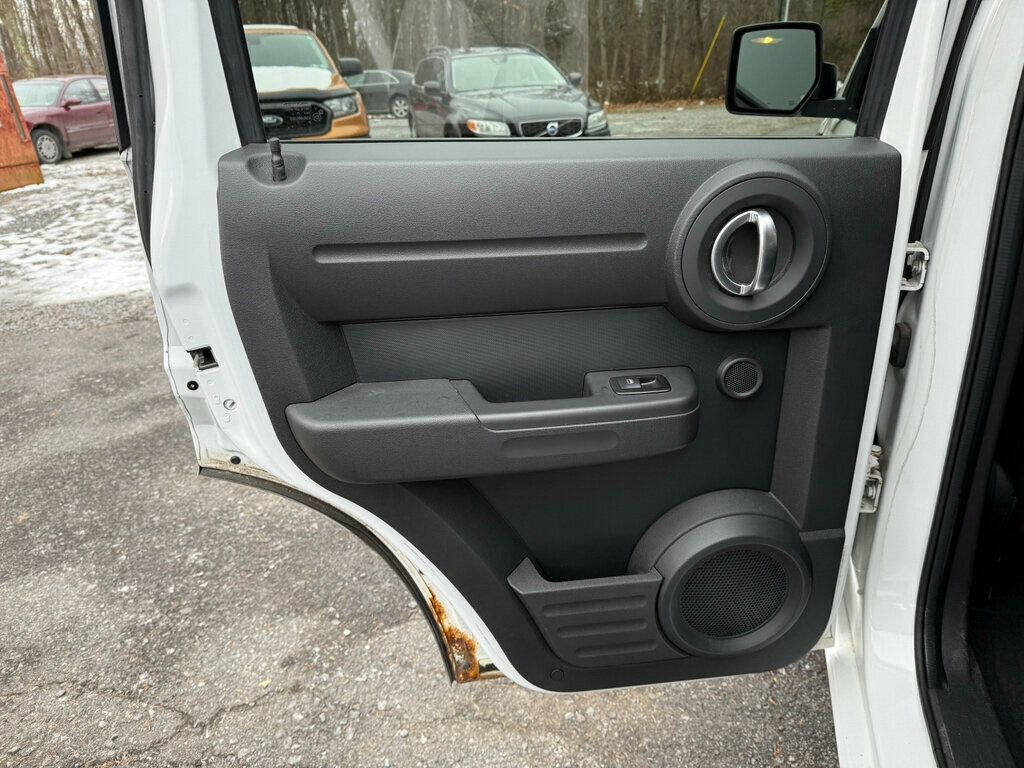 2011 Dodge Nitro BRAND NEW TIRES - 22952600 - 32