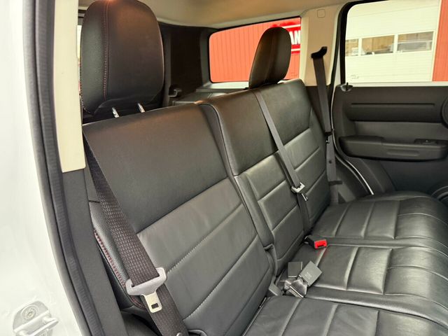 2011 Dodge Nitro Owned by a Family member - 22952600 - 43