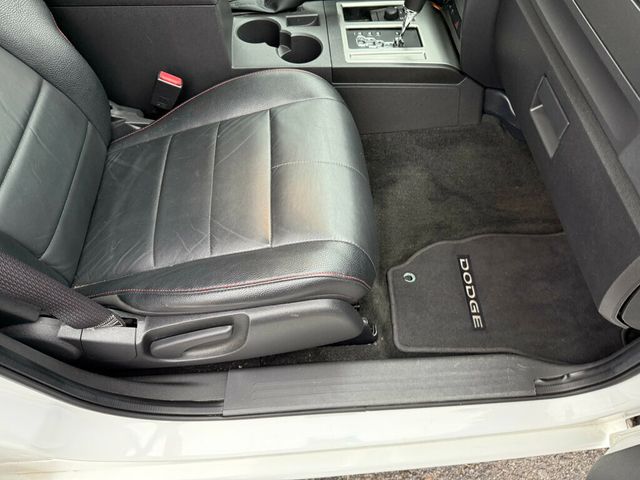 2011 Dodge Nitro Owned by a Family member - 22952600 - 51