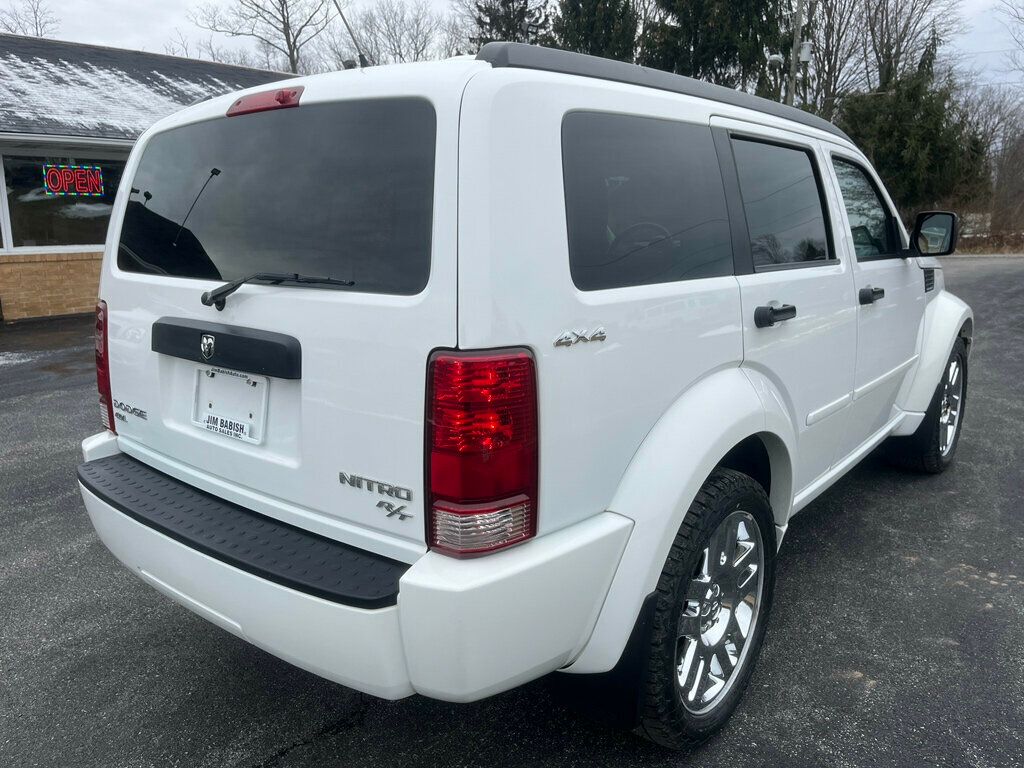 2011 Dodge Nitro Owned by a Family member - 22952600 - 58