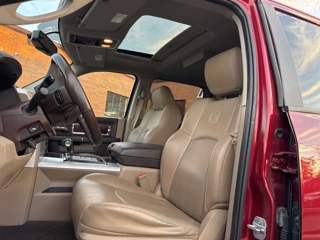2011 Dodge Ram 1500 Laramie - 22937735 - 8
