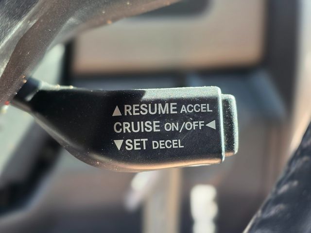 2011 Dodge Ram 1500 Outdoorsman - 22953632 - 27