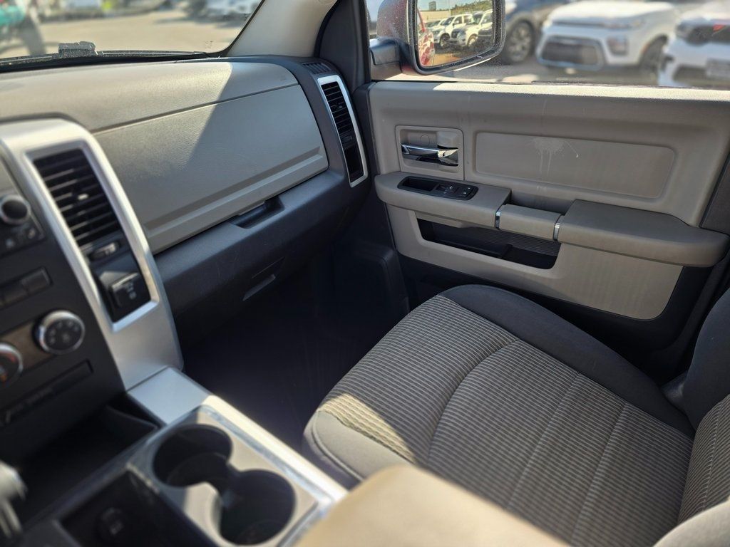 2011 Dodge Ram 1500 Outdoorsman - 22953632 - 30