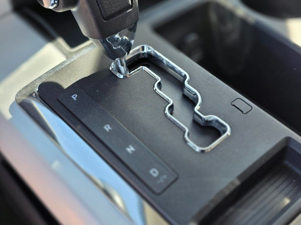 2011 Dodge Ram 1500 Outdoorsman - 22953632 - 36