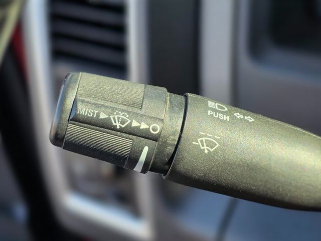 2011 Dodge Ram 1500 Outdoorsman - 22953632 - 38