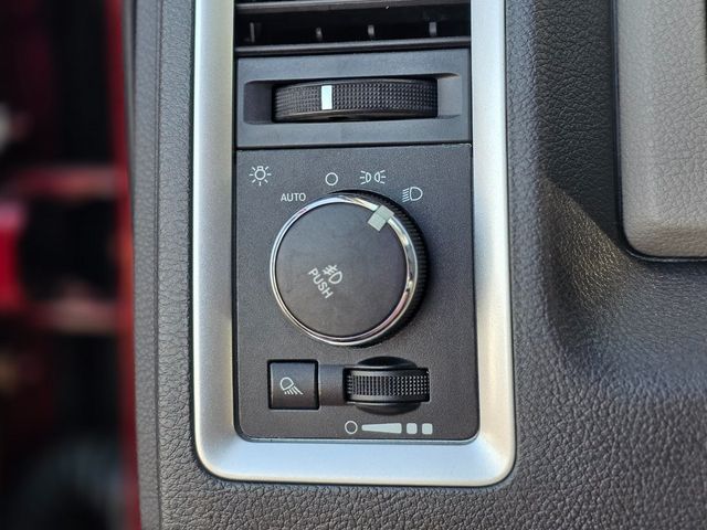 2011 Dodge Ram 1500 Outdoorsman - 22953632 - 39