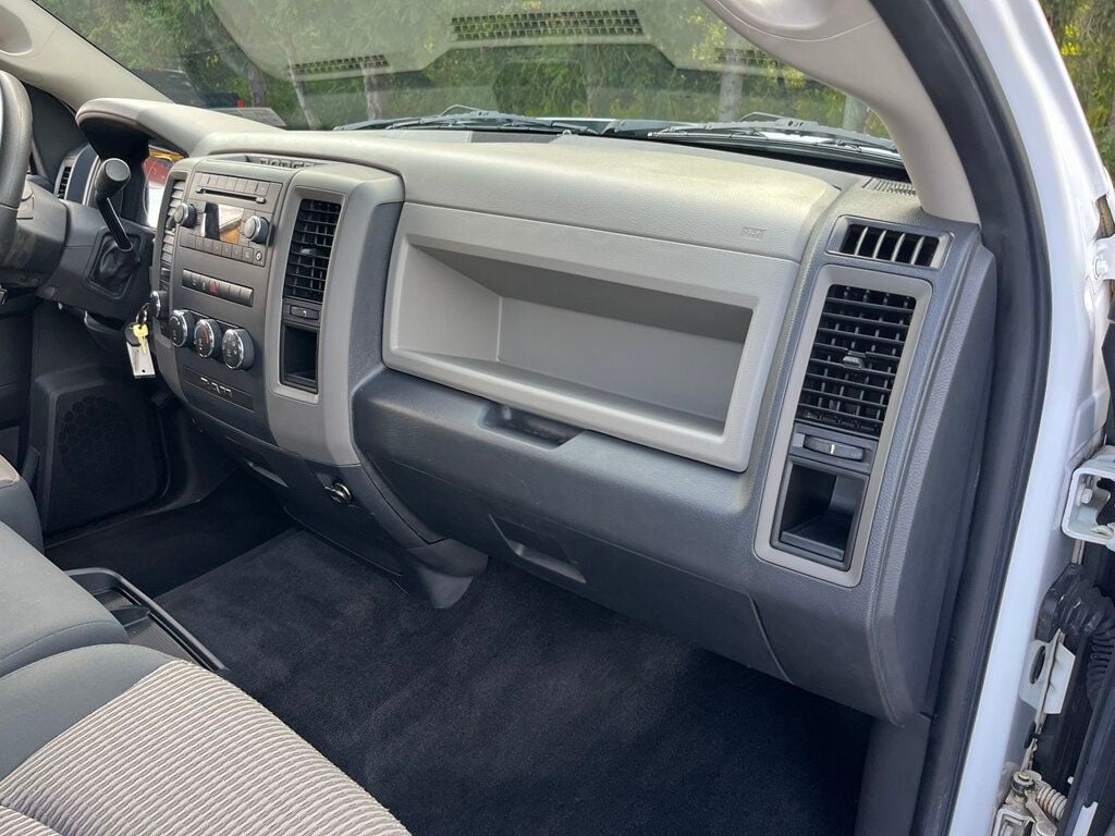 2011 Dodge Ram 1500 Quad Cab 4x4 - 23066730 - 46