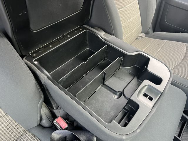 2011 Dodge Ram 1500 Quad Cab 4x4 - 23066730 - 49