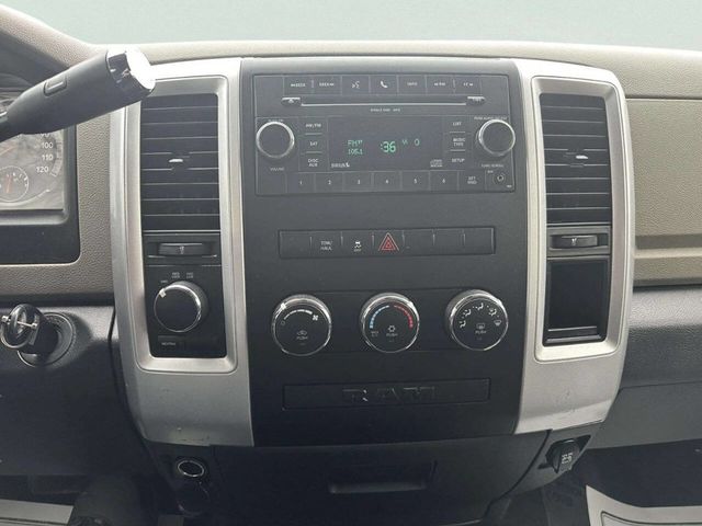 2011 Dodge Ram 1500 SLT 4x4 4dr Quad Cab 6.3 ft. SB Pickup - 22964800 - 25