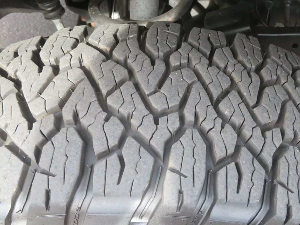 2011 Dodge Ram 2500 DODGE RAM 2500 BIGHORN CUMMINS DIESEL 4X4 EXTRA CLEAN 2 OWNER  - 23014447 - 18