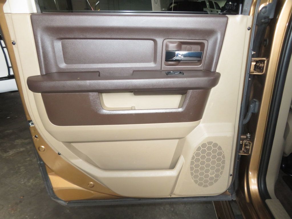 2011 Dodge Ram 2500 DODGE RAM 2500 BIGHORN CUMMINS DIESEL 4X4 EXTRA CLEAN 2 OWNER  - 23014447 - 24