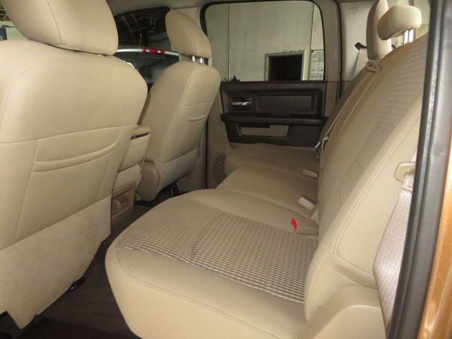 2011 Dodge Ram 2500 DODGE RAM 2500 BIGHORN CUMMINS DIESEL 4X4 EXTRA CLEAN 2 OWNER  - 23014447 - 26