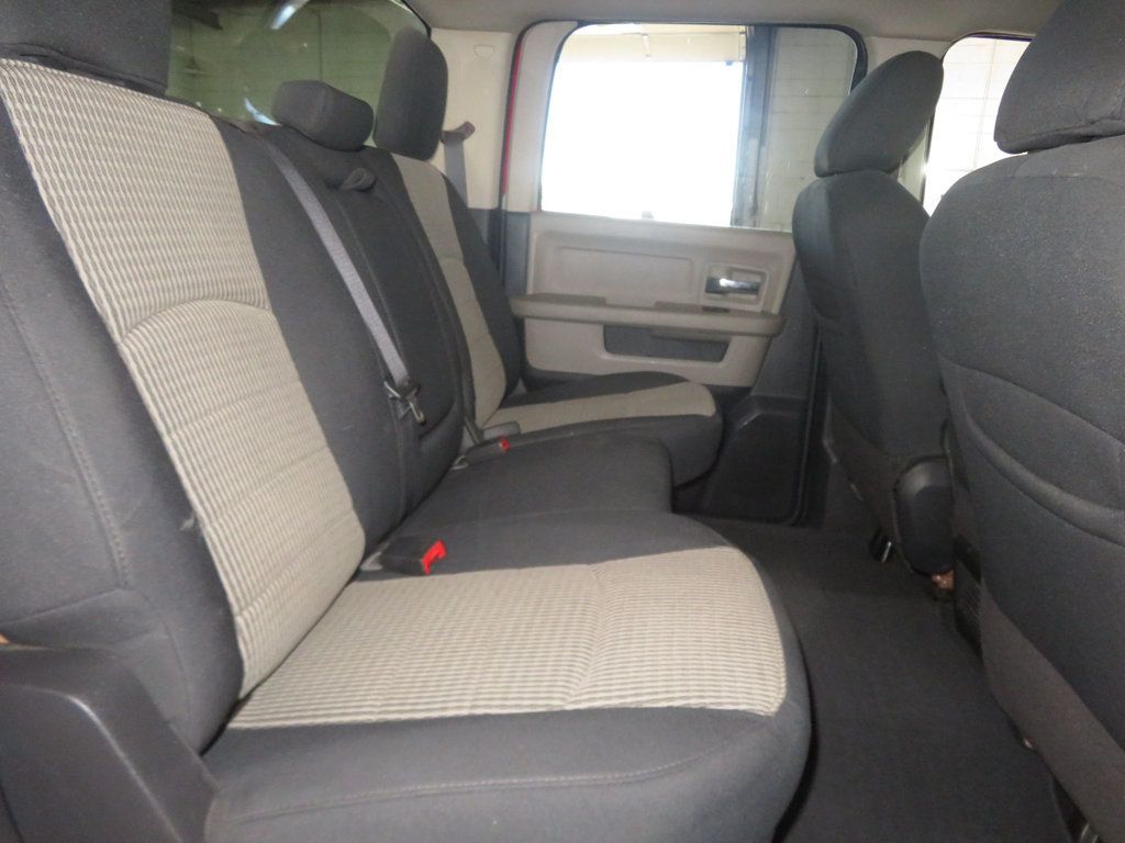 2011 Dodge Ram 2500 SLT QUAD CAB LONGBED 6SPEED MANUAL TRANNY 4X4 CUMMINS LOW MILES  - 22993603 - 29