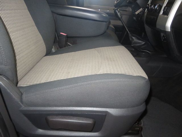 2011 Dodge Ram 2500 SLT QUAD CAB LONGBED 6SPEED MANUAL TRANNY 4X4 CUMMINS LOW MILES  - 22993603 - 35