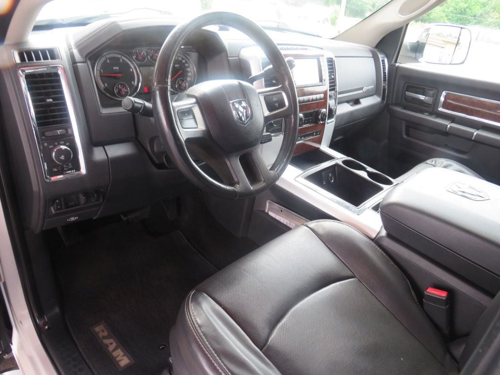 2011 Dodge Ram 3500 Laramie photo 5