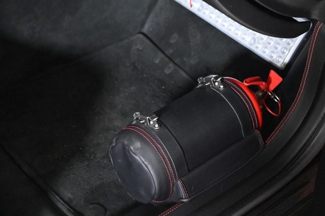 2011 Ferrari   - 22966954 - 19