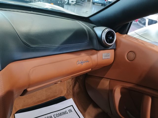 2011 Ferrari California 2dr Convertible Clean Carfax Florida Car - 23011510 - 23
