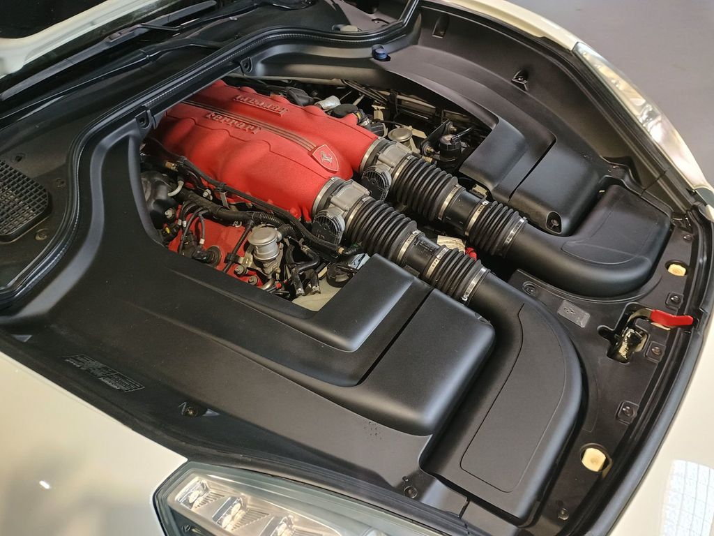 2011 Ferrari California 2dr Convertible Clean Carfax Florida Car - 23011510 - 45