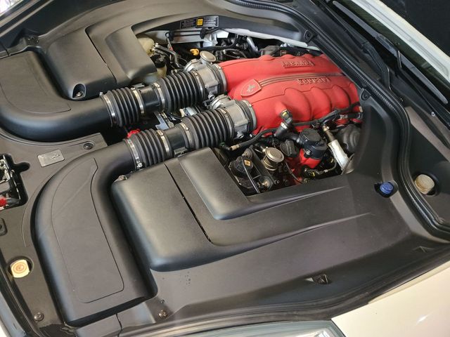 2011 Ferrari California 2dr Convertible Clean Carfax Florida Car - 23011510 - 46