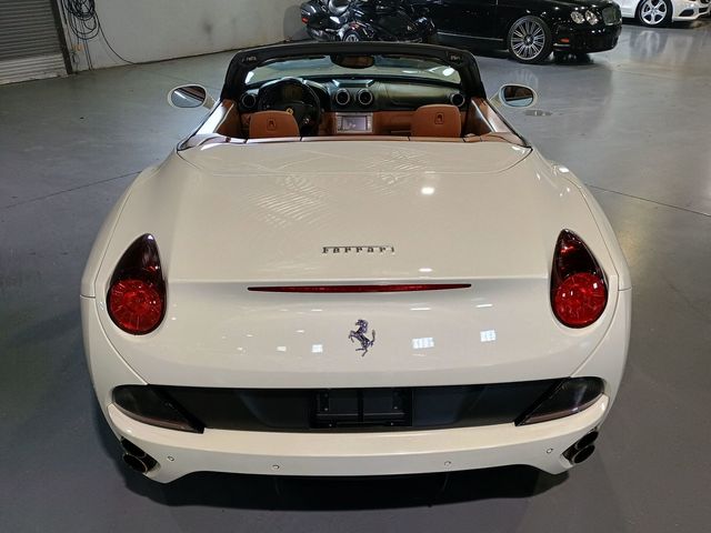 2011 Ferrari California 2dr Convertible Clean Carfax Florida Car - 23011510 - 5