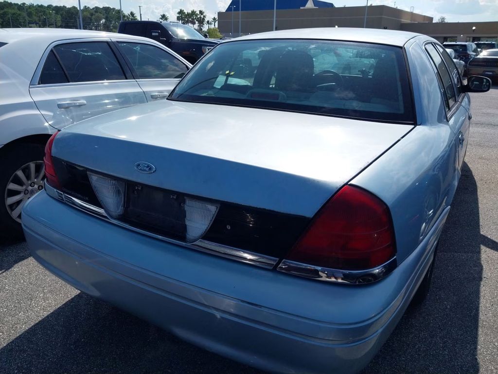 2011 Ford Crown Victoria LX Clean Carfax Florida Car - 23067873 - 2