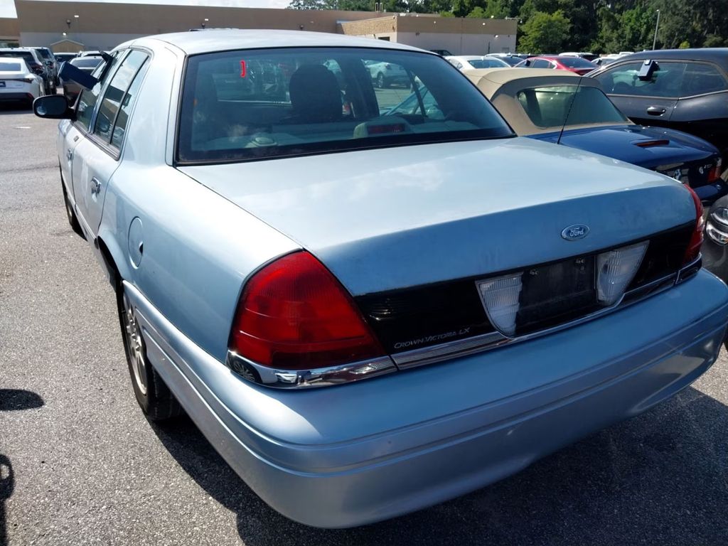 2011 Ford Crown Victoria LX Clean Carfax Florida Car - 23067873 - 3